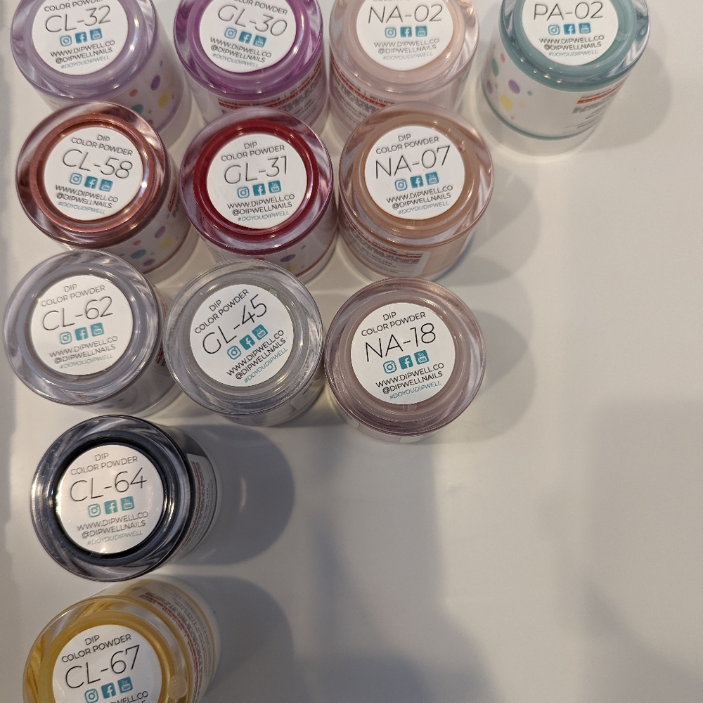 DipWell Dip Powders